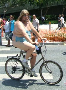 California-Girls-big-fat-cross-dresser-man-pictures
