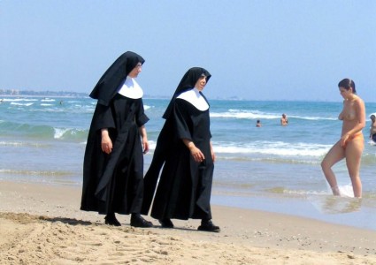 nuns.on.beach